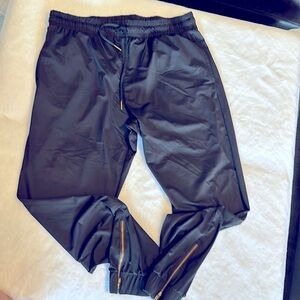 Black Peak Joggers